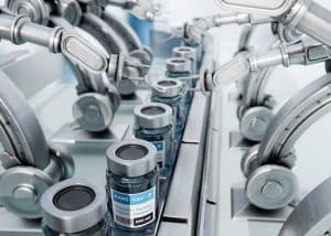 ligne de production médicale avec des composants traités en four propre