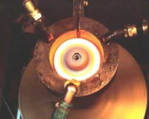 pièce traitée en recuit par induction